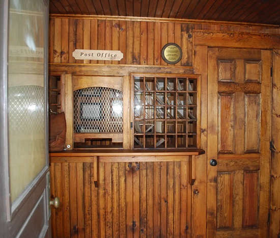 Interior of Wantagh's original PO