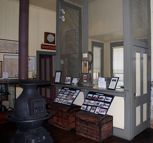 Wantagh Station's Original Ticket Booth