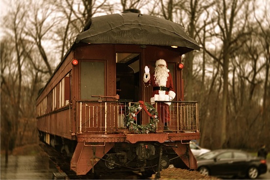 Santa visits Wantagh